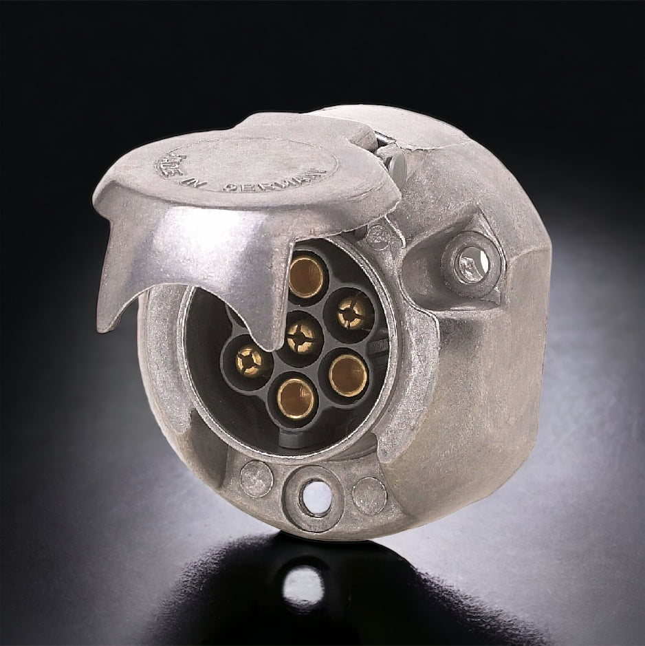 7-Pin Trailer Socket Female